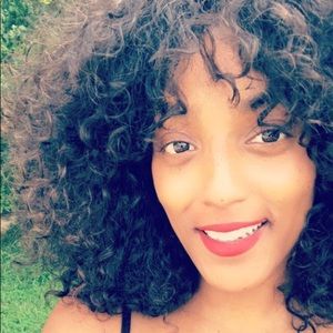 Meet your Posher, Lakeisha